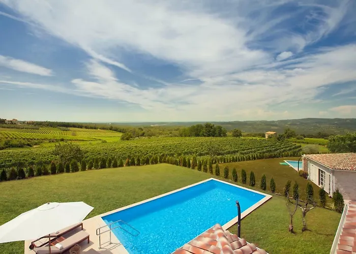 Sara Vila Vranje Selo